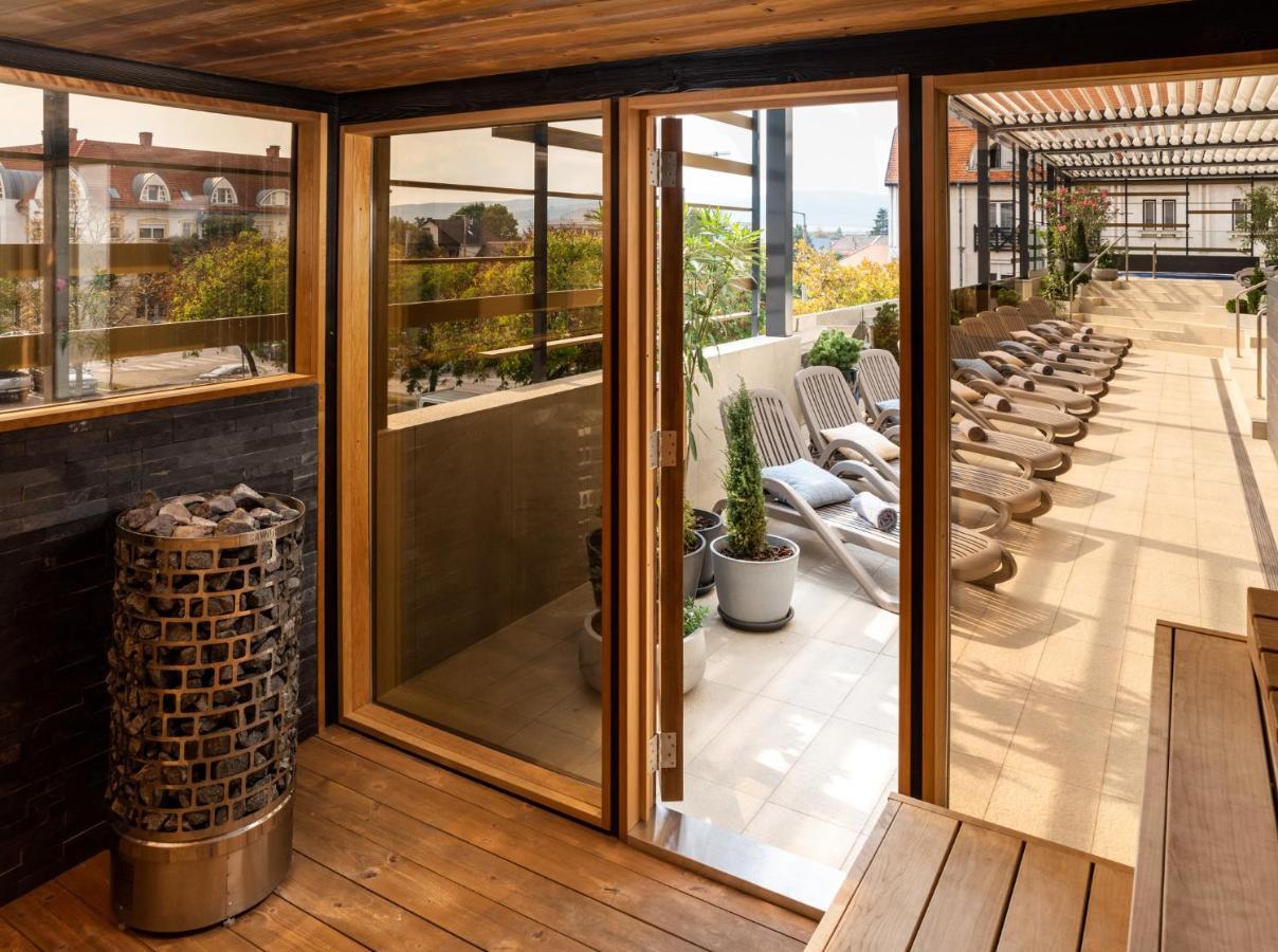 Hotel Bodrog Wellness & Elix Spa Шарошпатак Екстер'єр фото